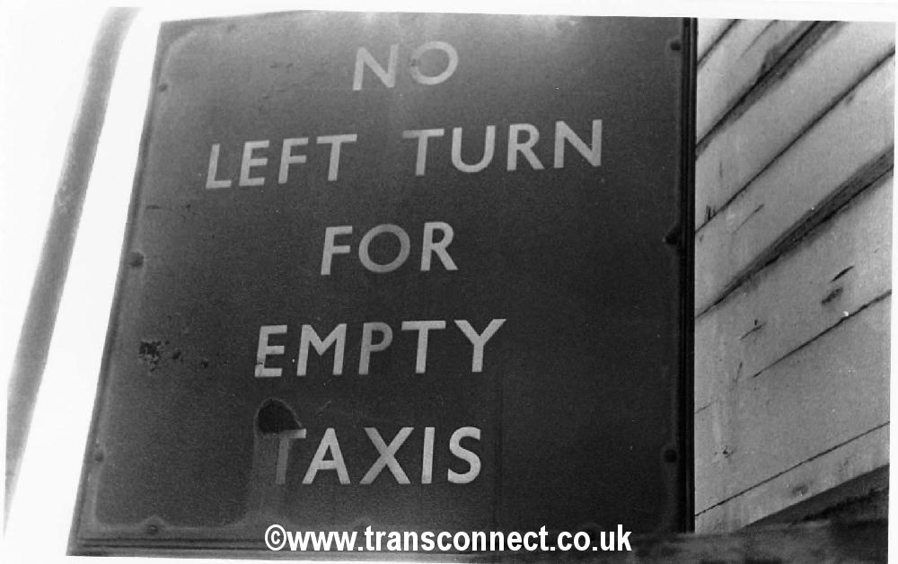 Taxi Sign At Lverpool St Stn Circa 1980.jpg